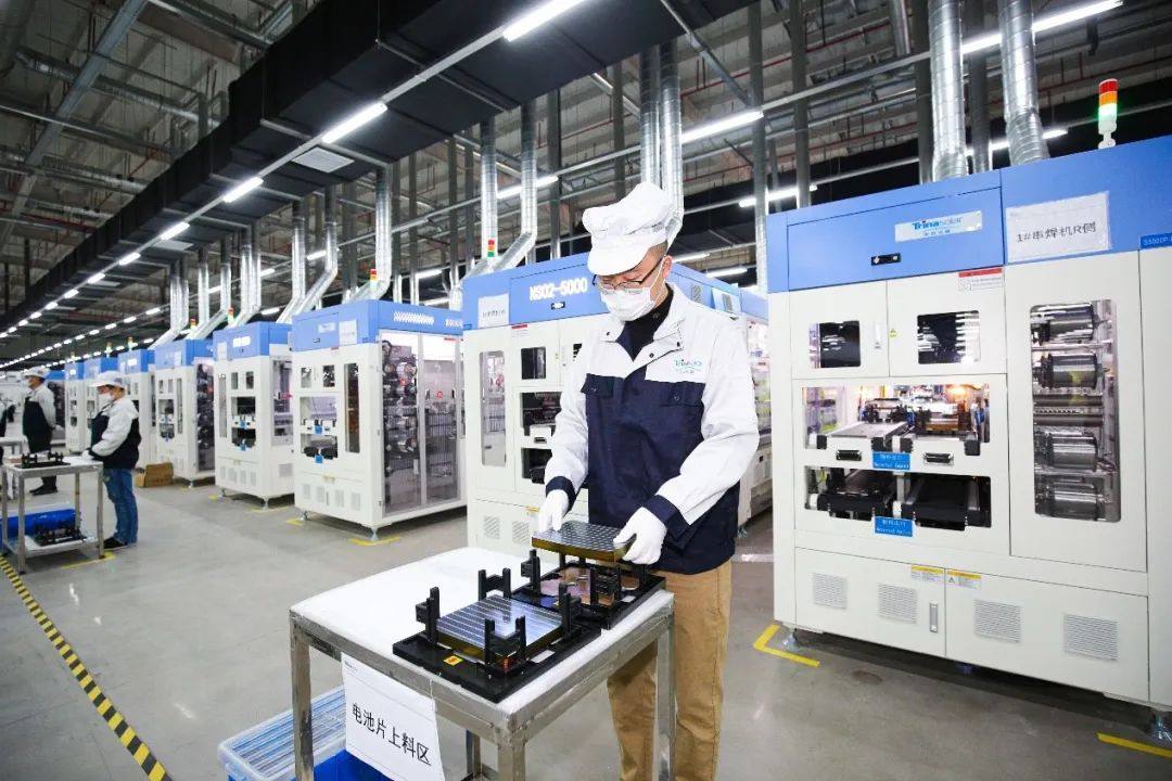 用时仅118天!天合光能盐城基地11GW组件项目首块组件正式下线
